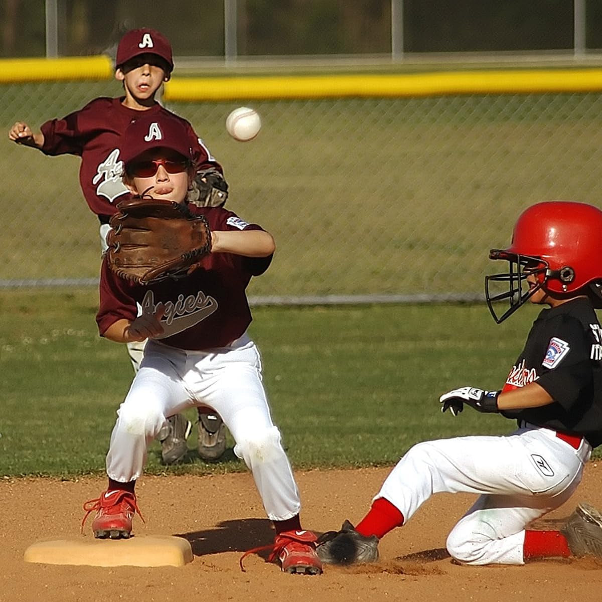 High-Performance Composite Leather Baseballs - Official Size for Youth and Adult Training and Recreation